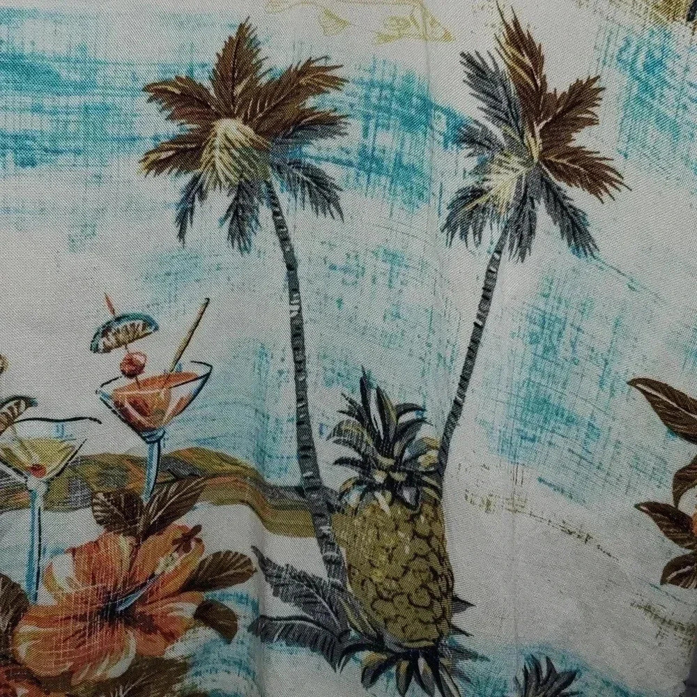 The Foundry Mens Hawaiian Button Up Floral Pineapple Short Sleeve Tiki Shirt 2XL - Picture 8 of 12